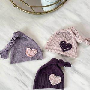 Newborn beanies photo props